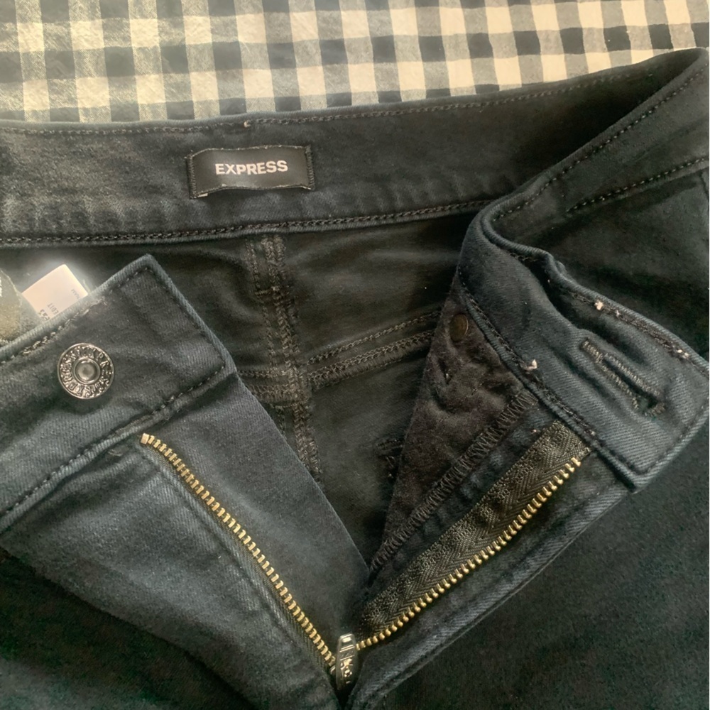 Express Women's Skinny Jeans - Midnight Black - Picture 2 of 7